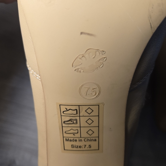 Women's Over The Knee Block Heel Boots Tan Sz 7.5 Faux Leather - Picture 8 of 11